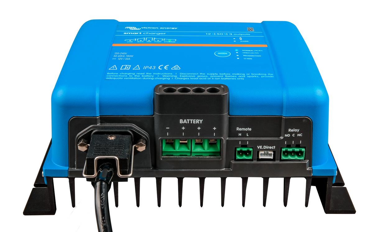 VICTRON PHOENIX SMART IP43 12/30 CHARGER 120-240V *INCLUDES MAINS CORD AU/NZ