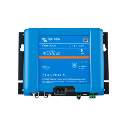 VICTRON PHOENIX SMART IP43 36/15 (1) OUTPUT CHARGER 120-240V *INCLUDES MAINS CORD AU/NZ